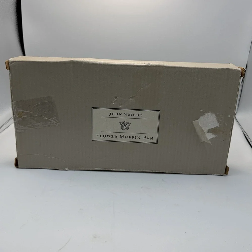 Vintage John Wright Cast Iron Flower Muffin Pan 1991 Floral Bakeware 7 Molds